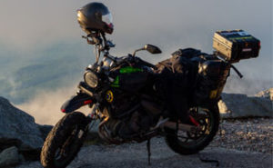 kredit za motor, slika prikazuje motor koji može biti kupljen na kredit
