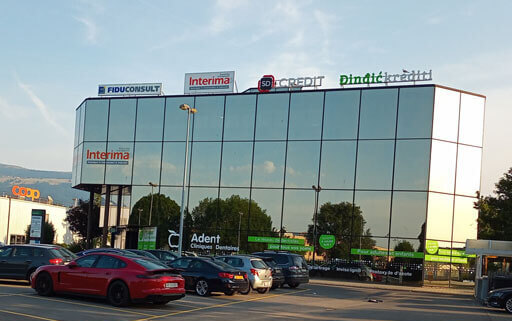 Poslovni prostor spolja - zgrada